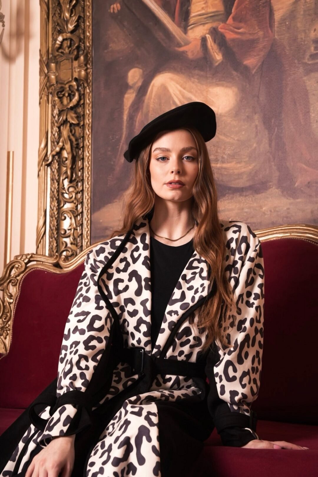 Contrast Leopard Coat - Image 5
